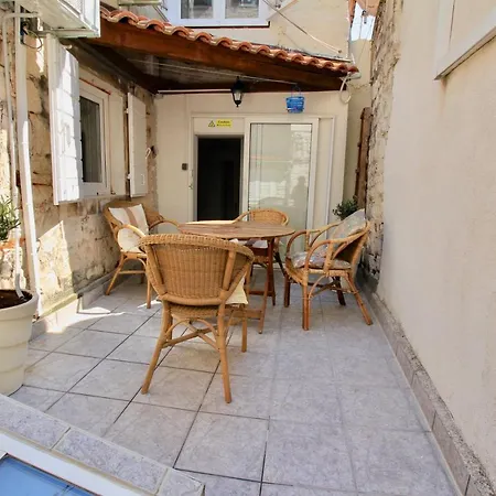 Tatil Evi Town House In The Centre Of Historic *